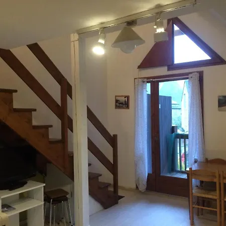 Duplex T2 Cabine aux pieds du télécabine avec parking Bagnères-de-Luchon Extérieur photo
